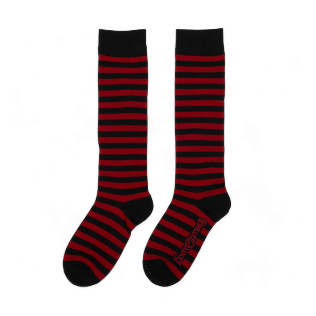 Chaussettes hautes à rayures cerise et noires