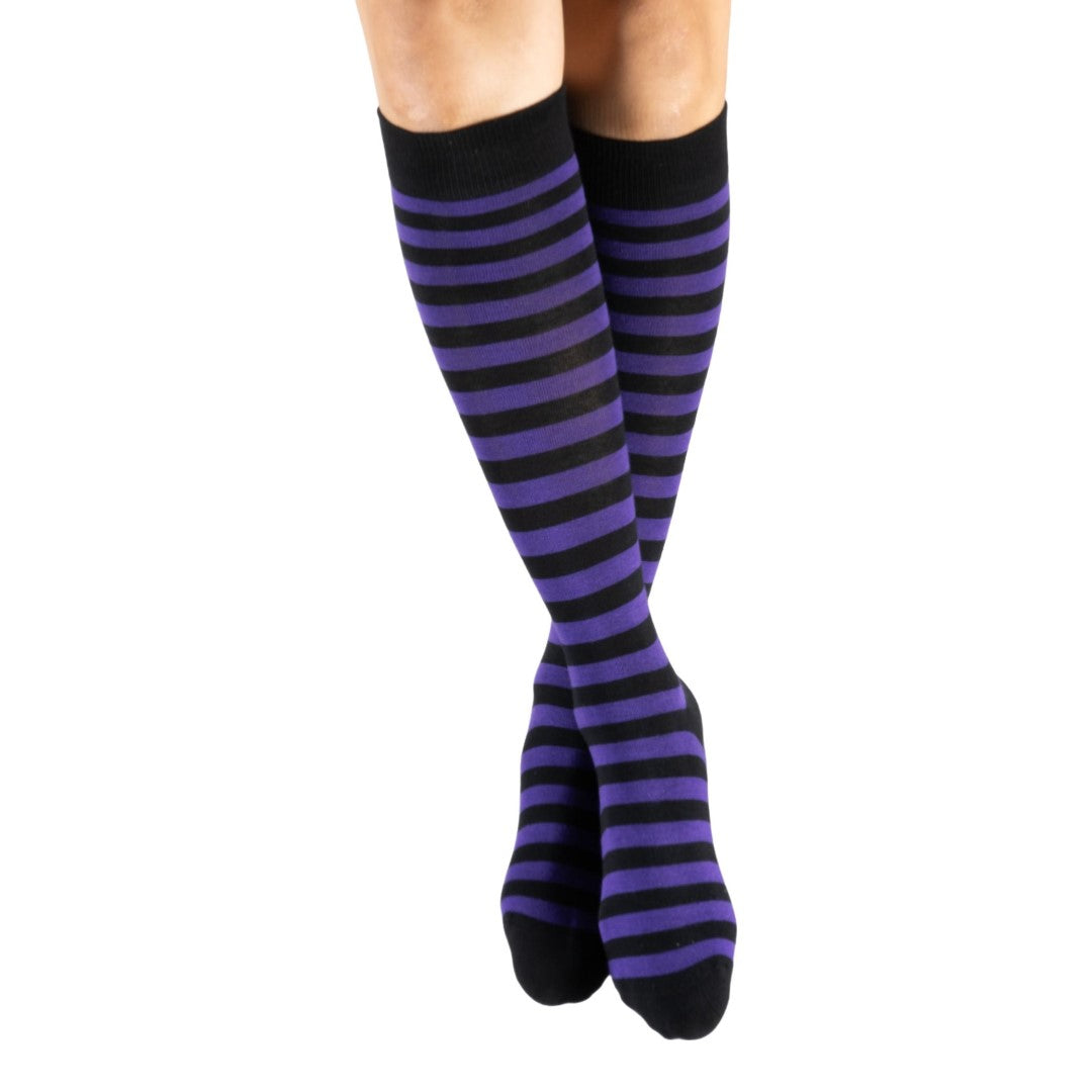 Chaussettes montantes rayées prune et noir