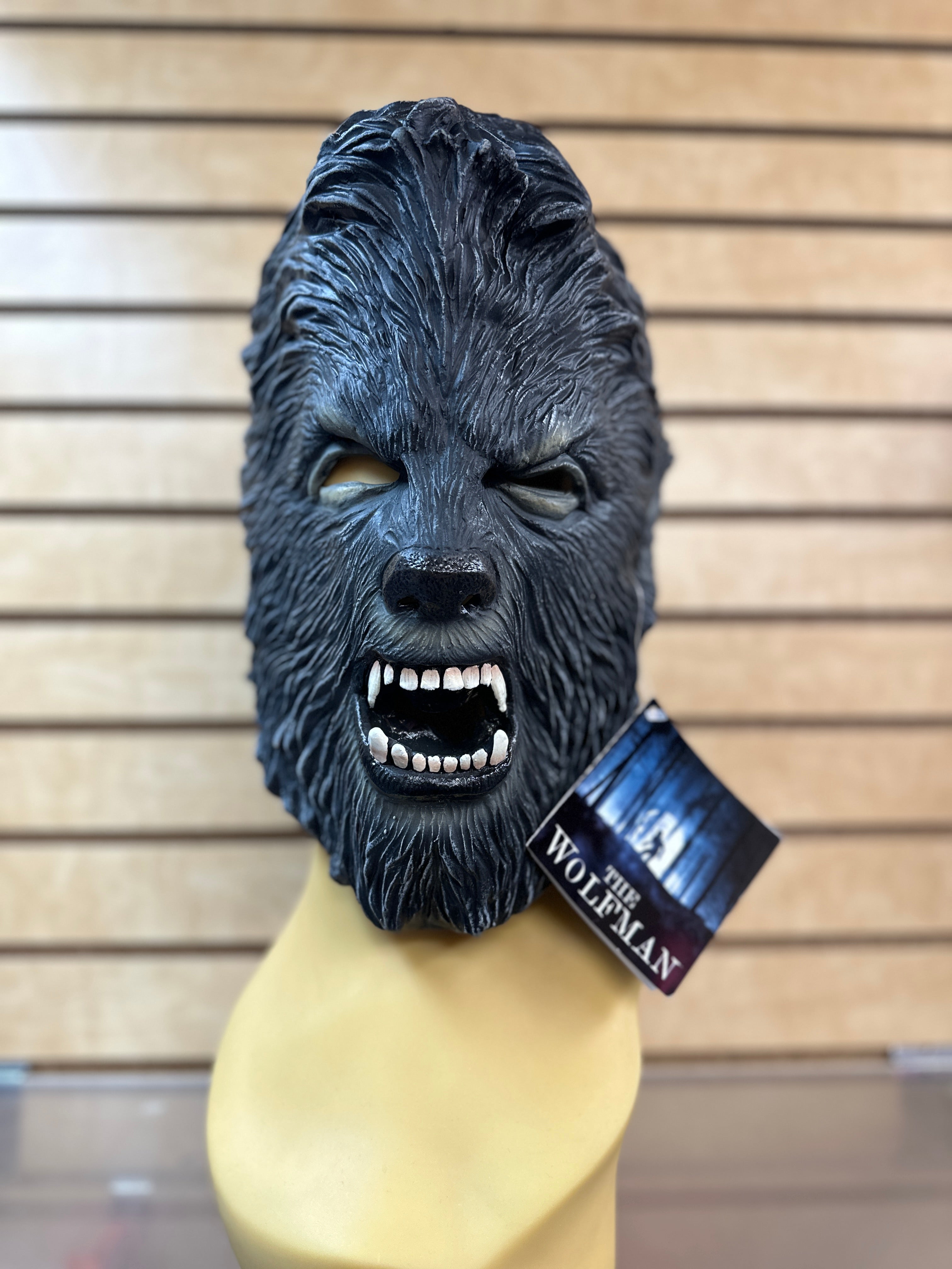 Wolfman Deluxe latex mask — full-face Universal Monsters werewolf by Mask Illusions