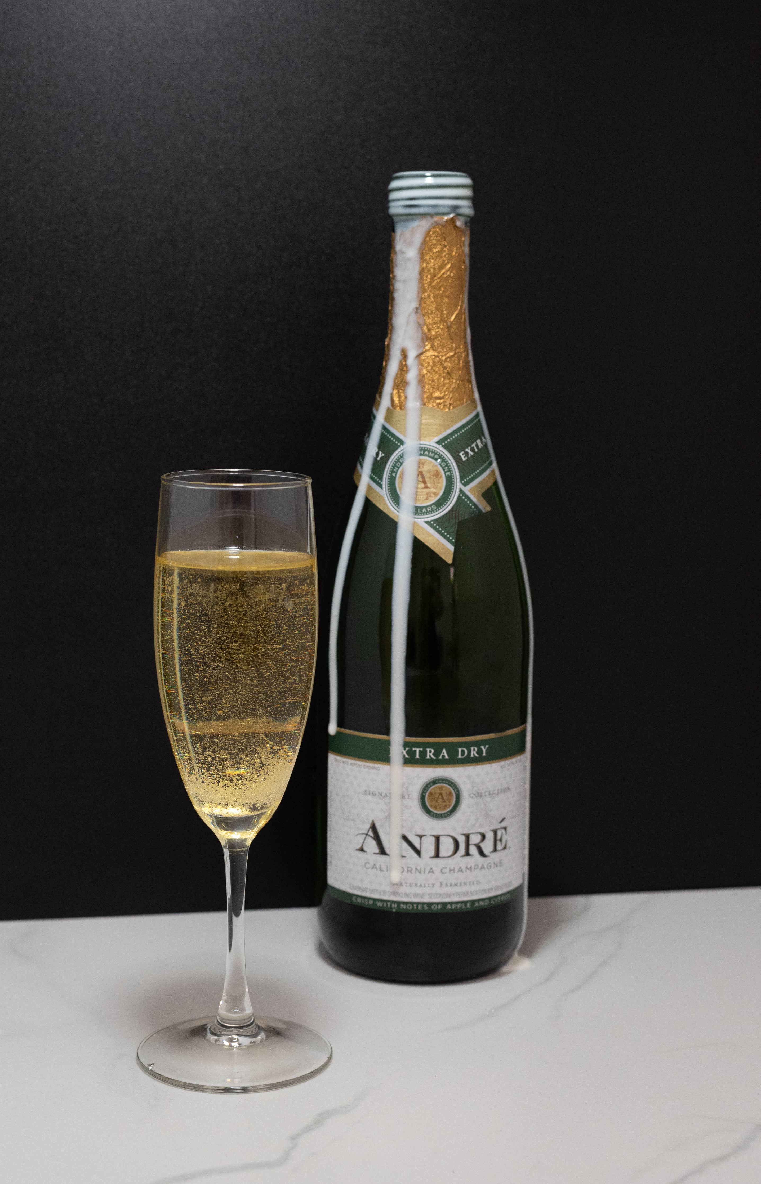 Fausse coupe de champagne décorative pour table