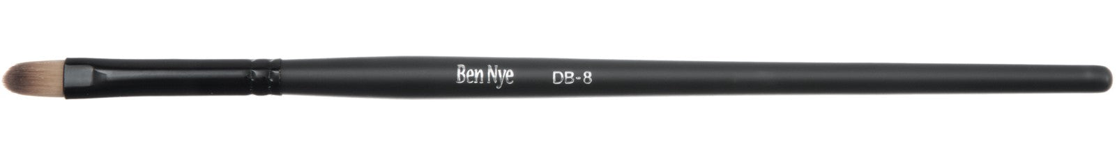 Tools of the Trade DB-8 6mm Dome Eye Shadow Brush — synthetic fiber for eye shadow