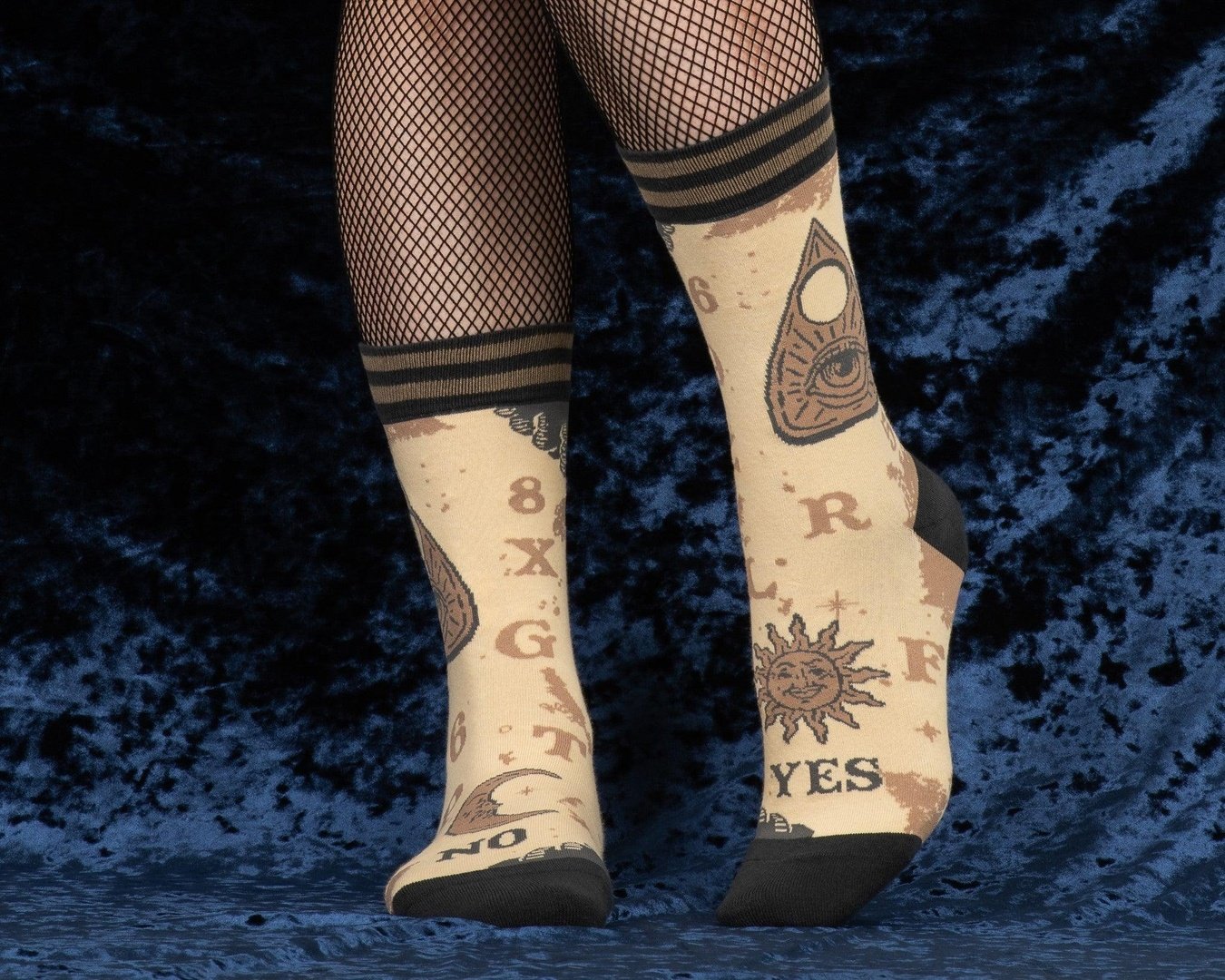 Spirit Board Crew Socks