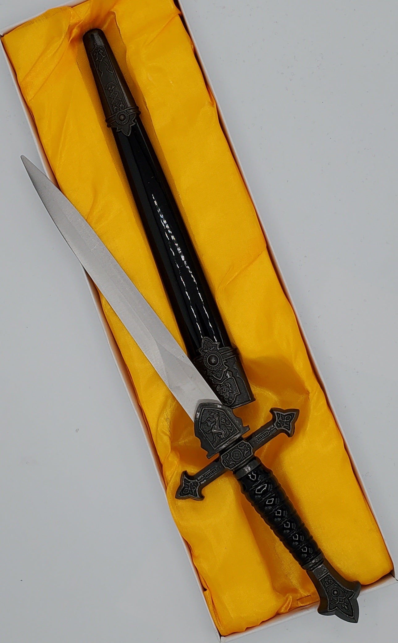 Medieval Costume Dagger